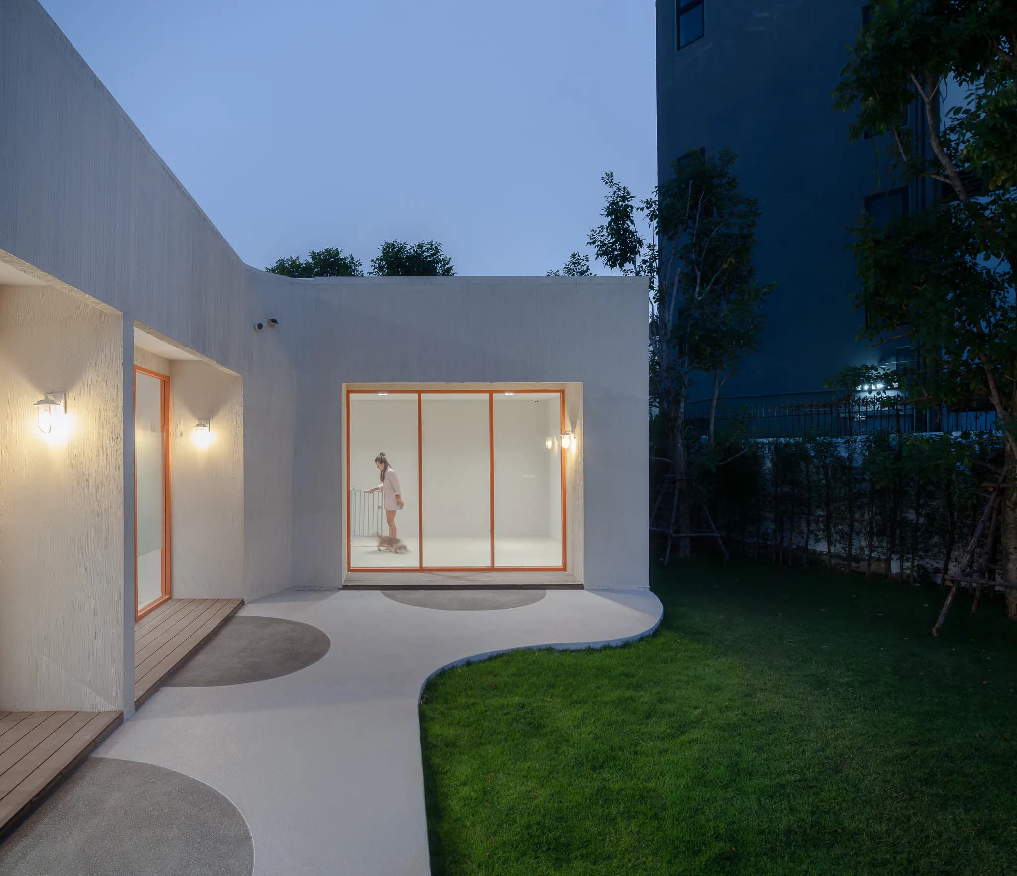 Gallery image 2
